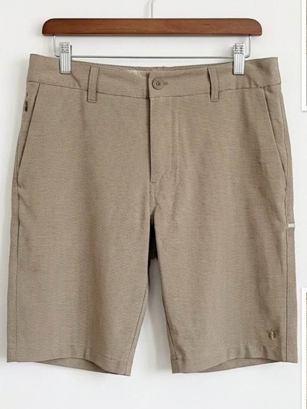 Hang Ten Men's Flat-Front Shorts in Khaki